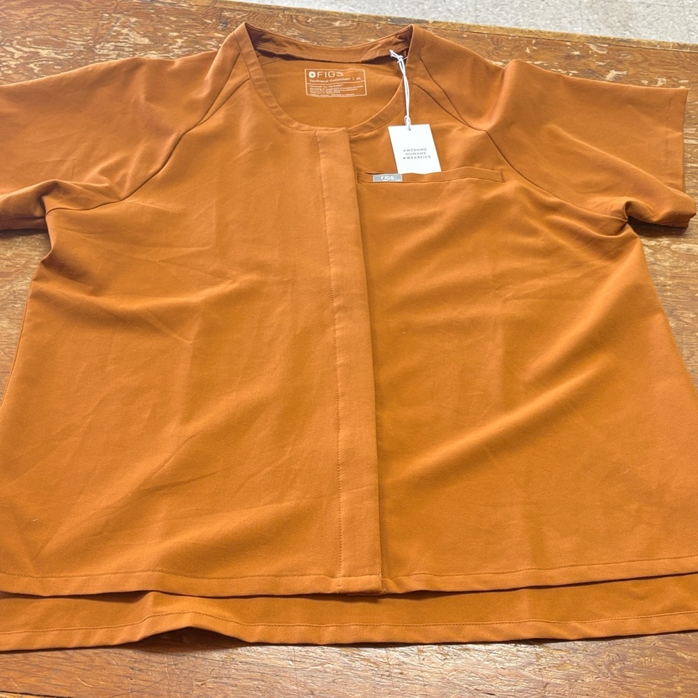 Figs Brown Technical Collection Top